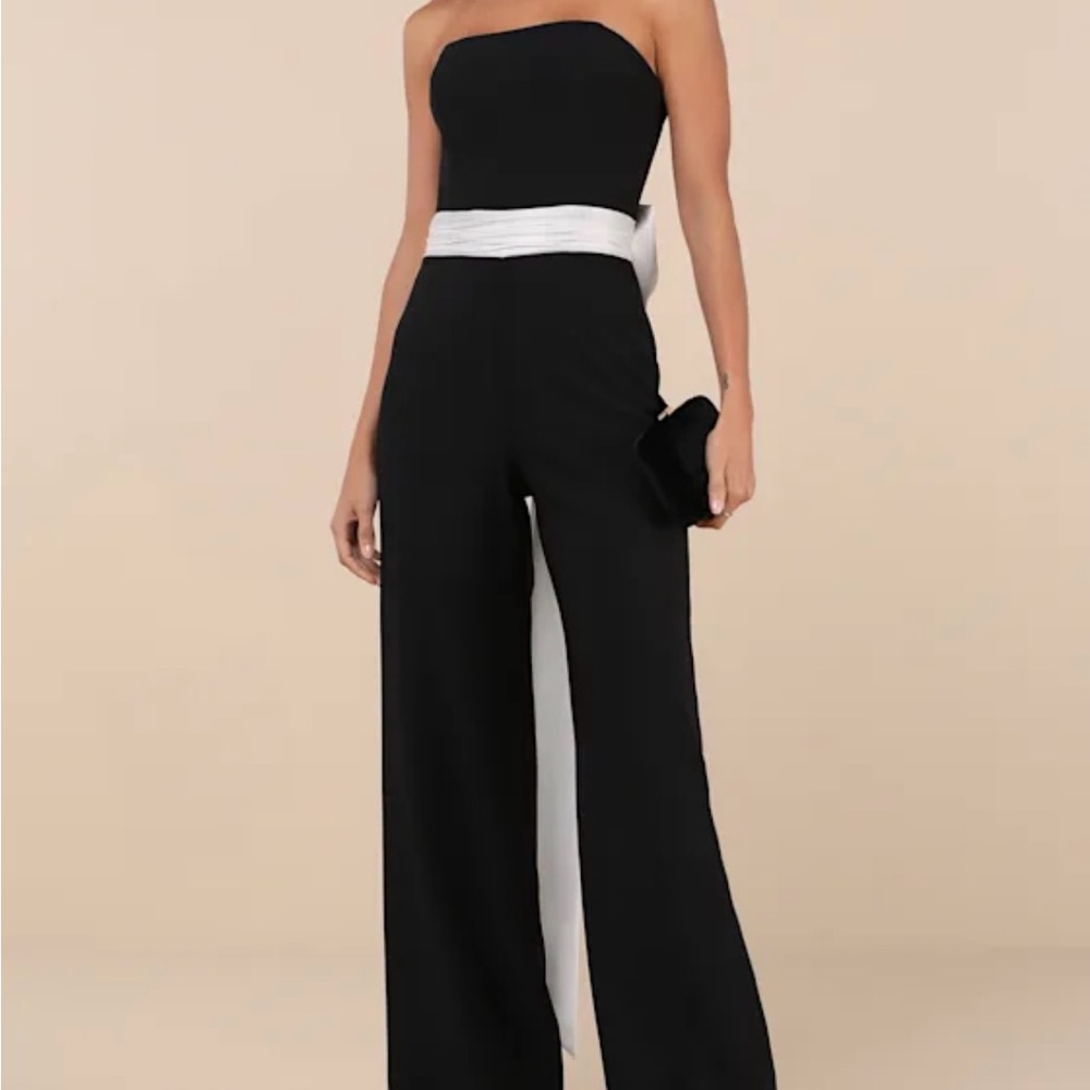 Elegant Black Women's Jumpsuit with White Sash
